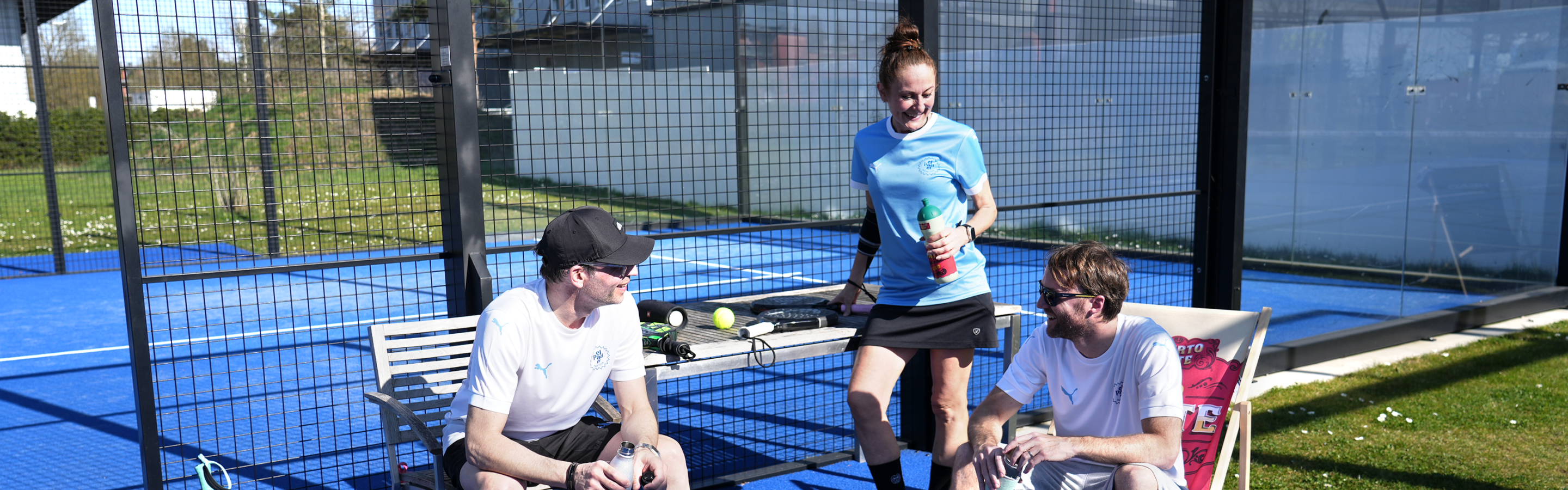 1 2 padel community header desktop