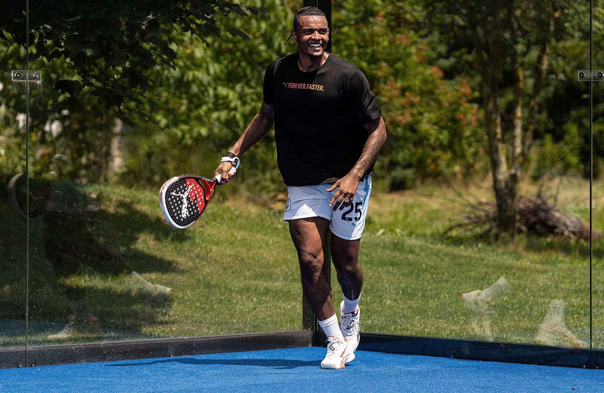 6 1 el Padel Über uns Manuel Akanji